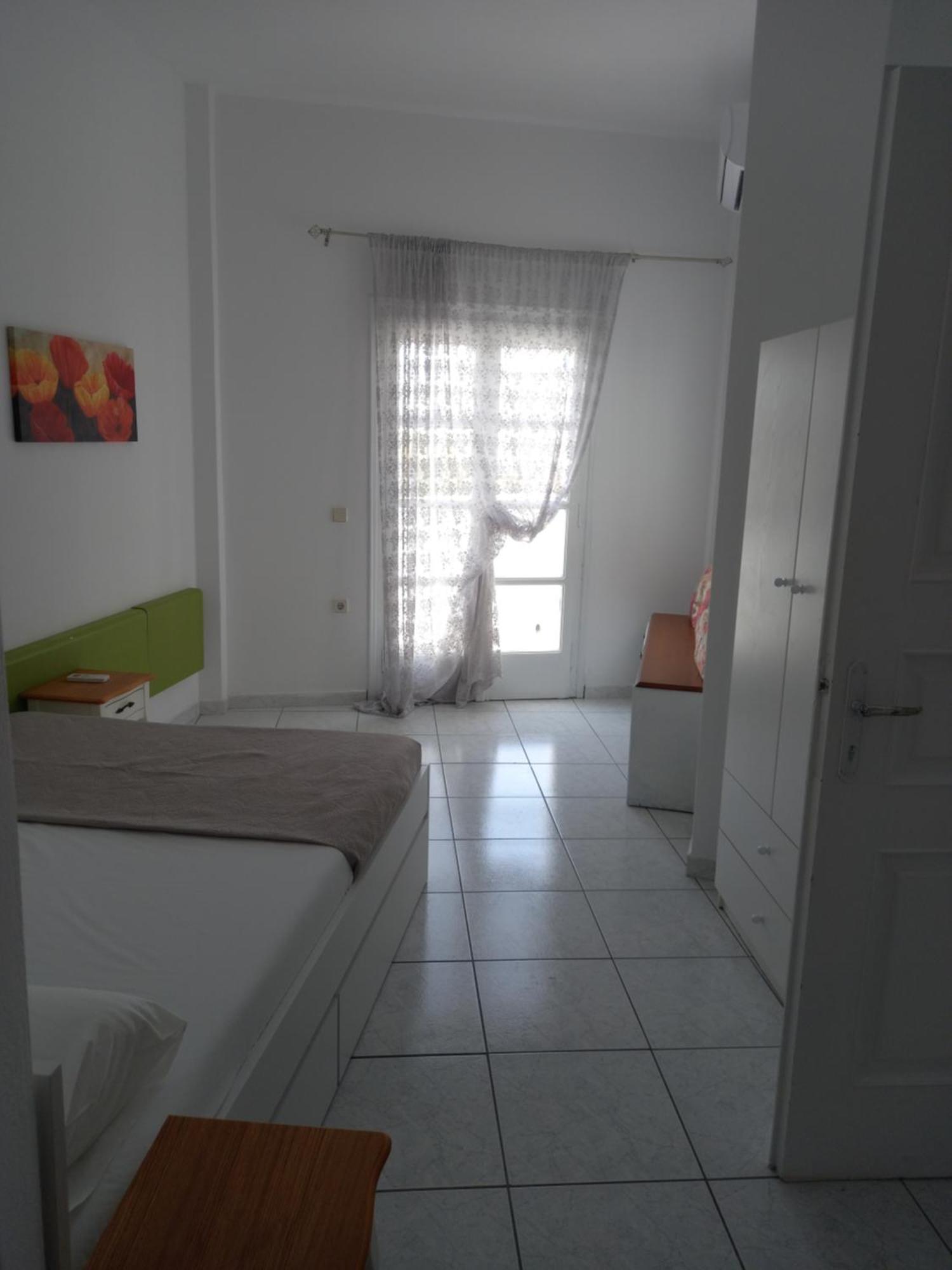 Three Harites Aparthotel Perissa  Cameră foto